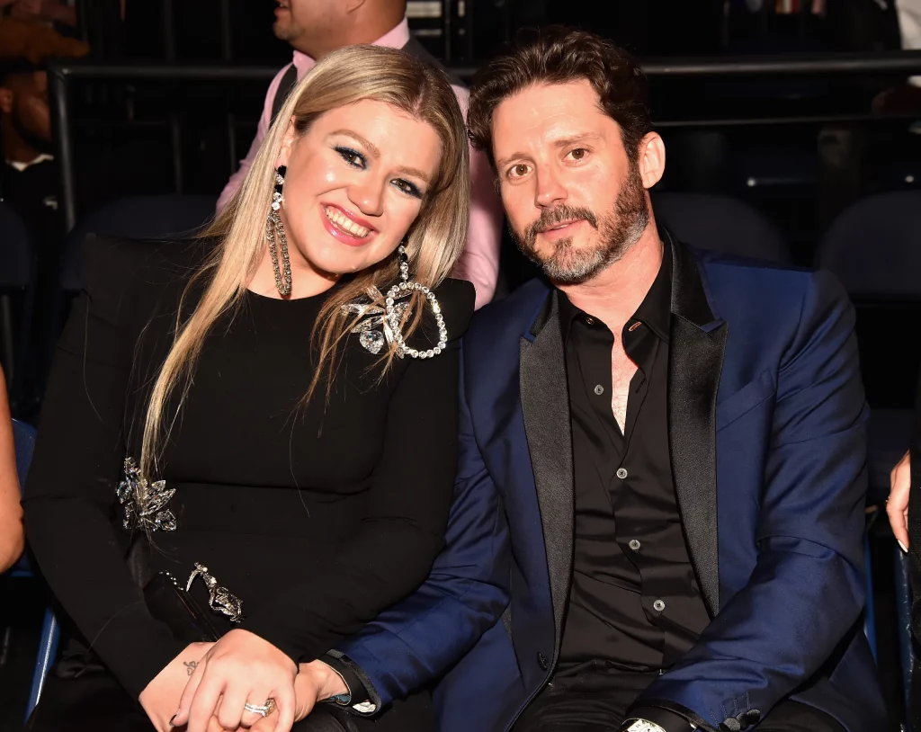 Who Is Kelly Clarkson Dating in 2022? Everything About Her Relationship!
