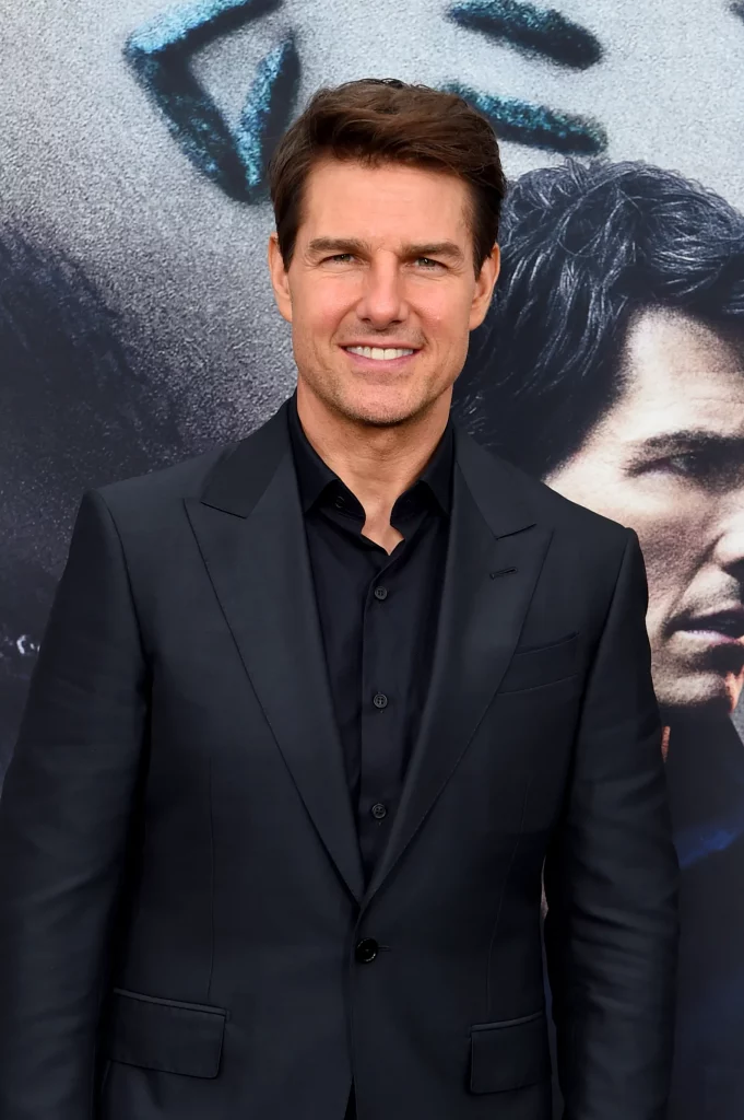 Who Is Tom Cruise Dating In 2022? Complete Details!